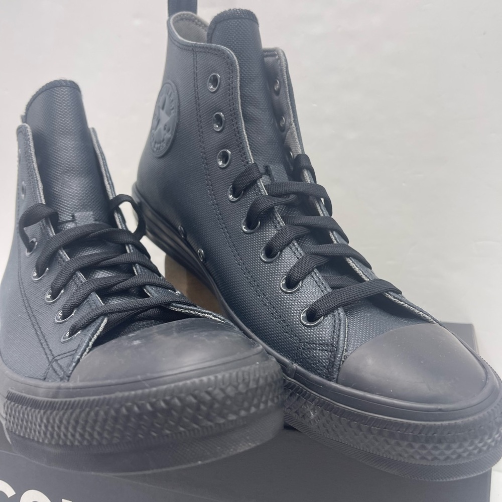Converse Black High-Top Men's A09485C
CTAS HI
SHADOW WOODS/BLACK Sneakers - Picture 3 of 16